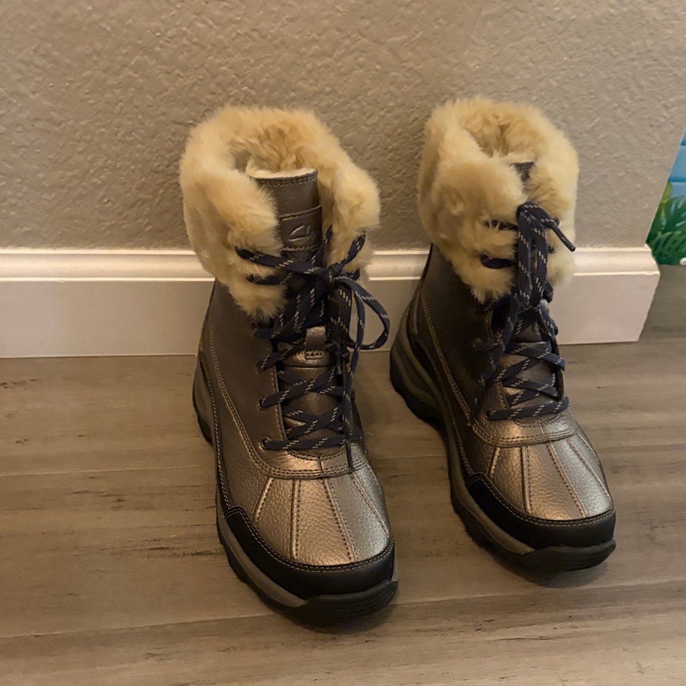 Women's Clarks Mazlyn artic Fur-Lined Winter Boots